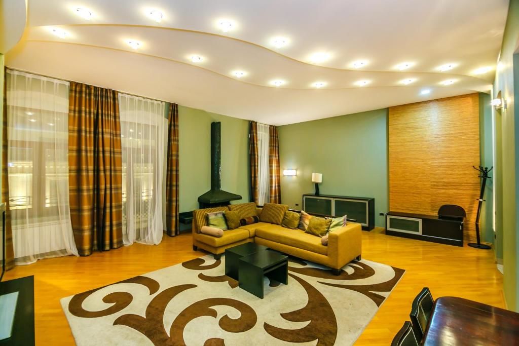 Апартаменты Luxary Apartment On Nizami 81 Баку