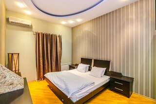Апартаменты Luxary Apartment On Nizami 81 Баку Апартаменты с балконом-36