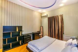 Апартаменты Luxary Apartment On Nizami 81 Баку Апартаменты с балконом-37