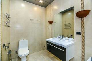 Апартаменты Luxary Apartment On Nizami 81 Баку Апартаменты с балконом-43