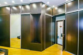 Апартаменты Luxary Apartment On Nizami 81 Баку Апартаменты с балконом-73